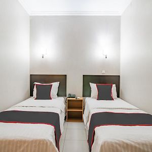 Kamar kembar standard
